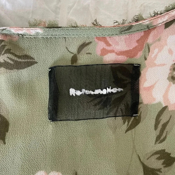 Reformation Gwyneth floral ruffle wrap midi dress - Picture 5 of 9